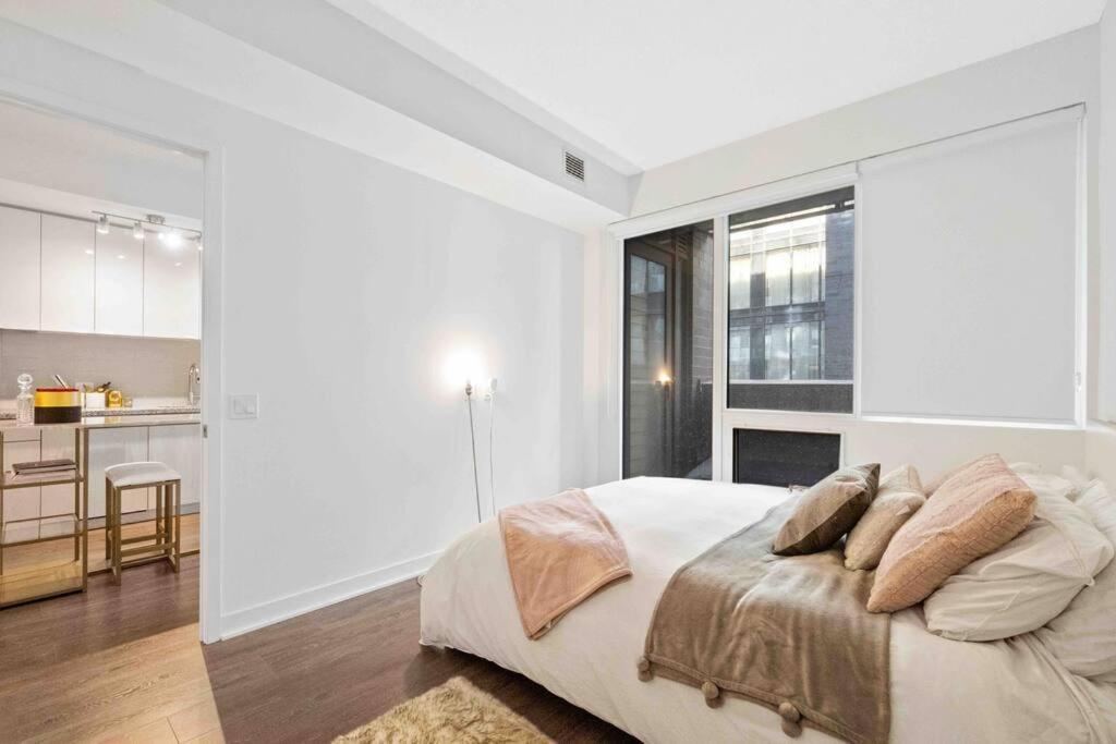 Condo In The City 토론토 외부 사진
